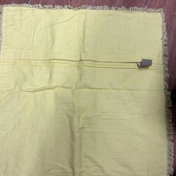 Large Pillow Cover Throws from Accents de Ville - Picture 4 of 5